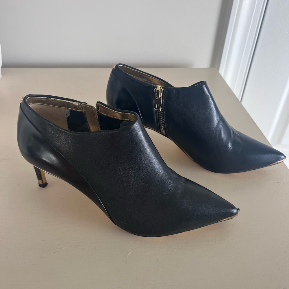 Ted Baker London Black Ankle Booties with Gold Zipper Size 38.5